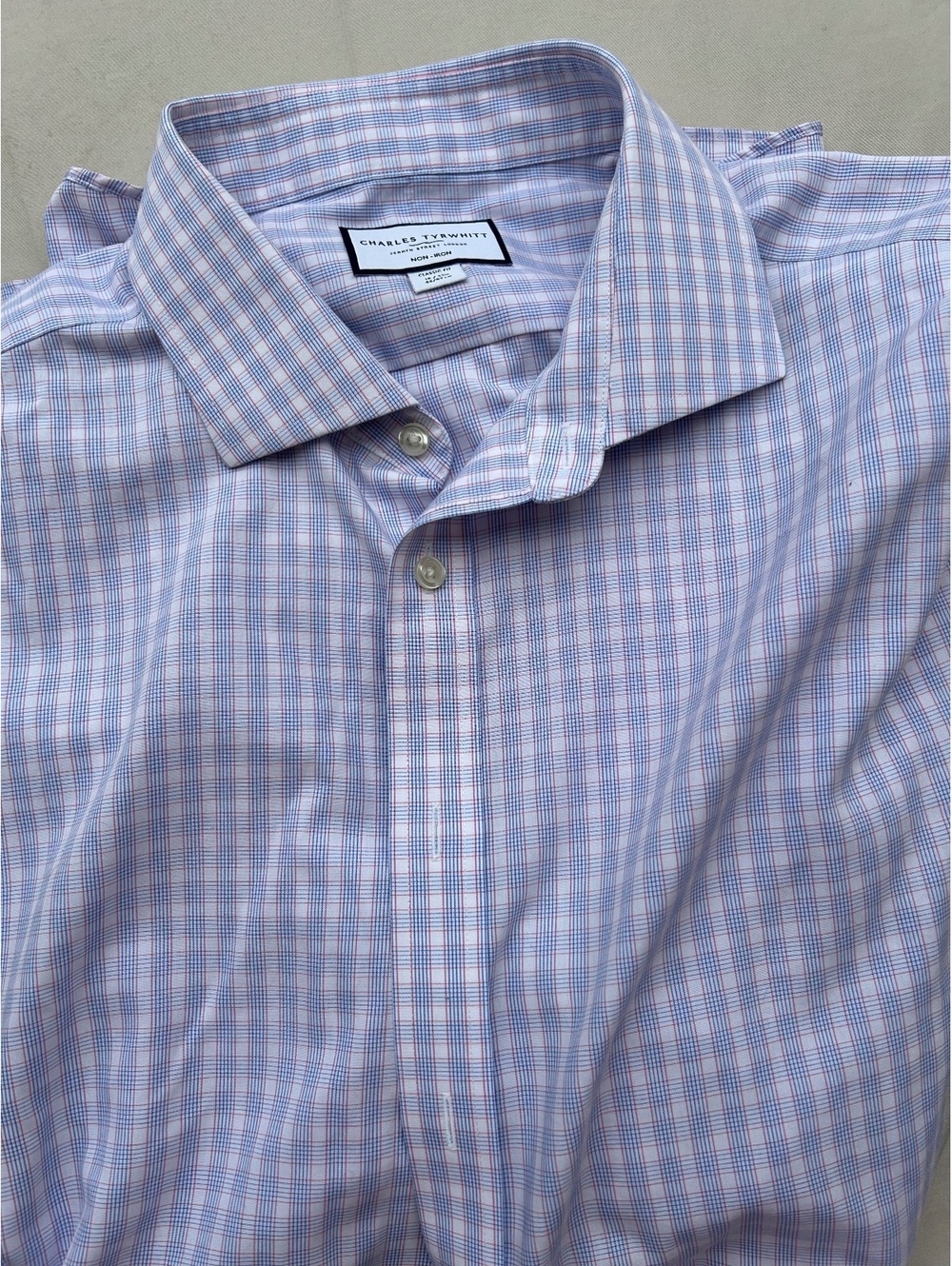 Men’s Charles Tyrwhitt dress shirt